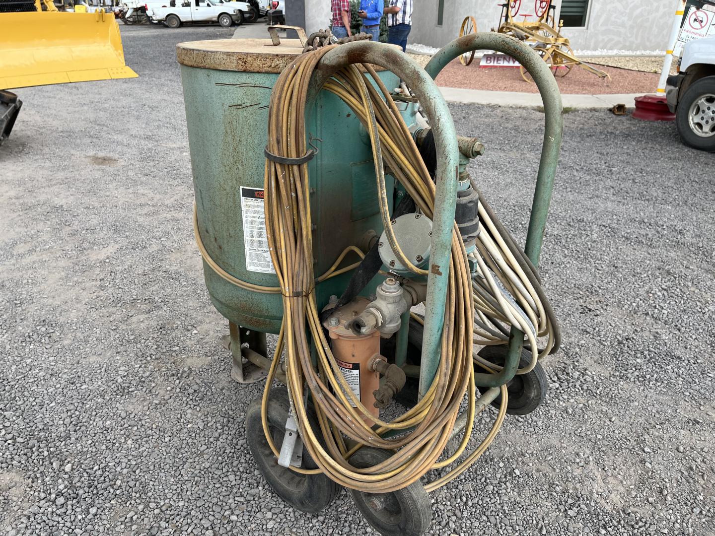 ./imagenes/INVOICE/2019/16610/SAND BLASTER ABRASIVE BLAST MACHINE 2024 (6).JPG